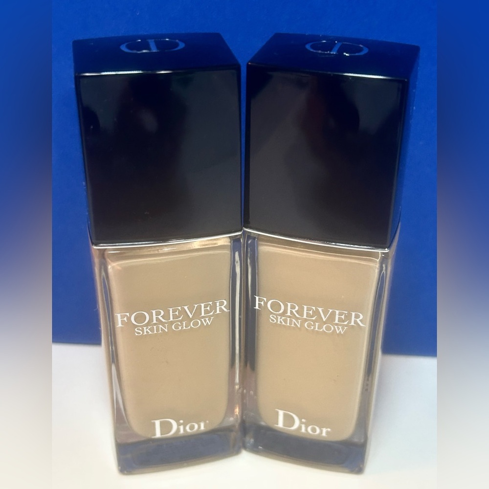 (2-piece) Dior Forever skin glow foundation- 1W